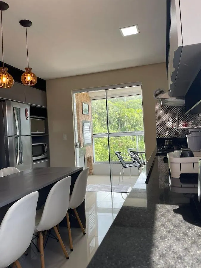 Apartamento com 2 quartos luxuoso e confortável em Itapema 0*,  Brasil