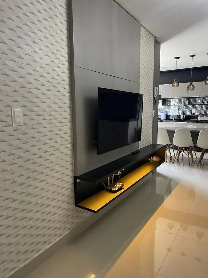 Apartamento com 2 quartos luxuoso e confortável em Itapema